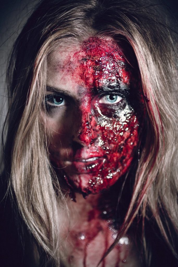 Halloween Makeup – J’ai été brûlée vive !