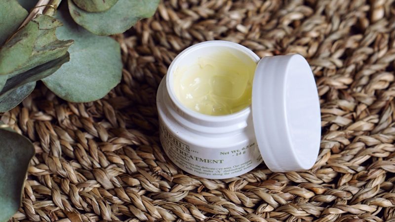 Contour des yeux à l'avocat de Kiehl's BonjourBlondie